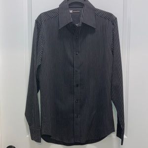 Black and White Stripe Men’s Long Sleeve Shirt Button Up Size Medium